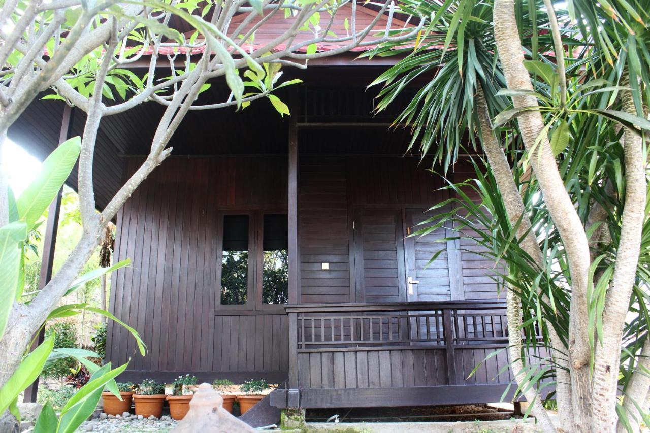 Exotic Komodo Hotel Labuan Bajo Exterior foto